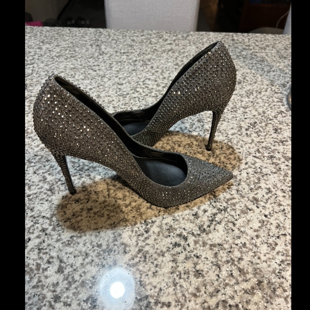 Steve Madden Daisie-R Pumps